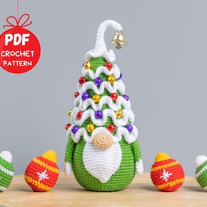 Patrones de ganchillo gnomo de árbol de Navidad con adornos navideños, Patrón de gnomo amigurumi de Navidad, Patrón de gnomo de ganchillo de Navidad imagen 1