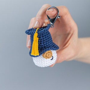 Crochet patterns Mini Graduation gnome keychains, Crochet keychain pattern, Graduation gifts crochet gnome keychain pattern, Crochet gift image 6