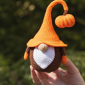 Crochet patterns amigurumi gnome with pumpkin, Crochet gnome and crochet pumpkin pattern, Halloween crochet pattern, Crochet Halloween decor image 6