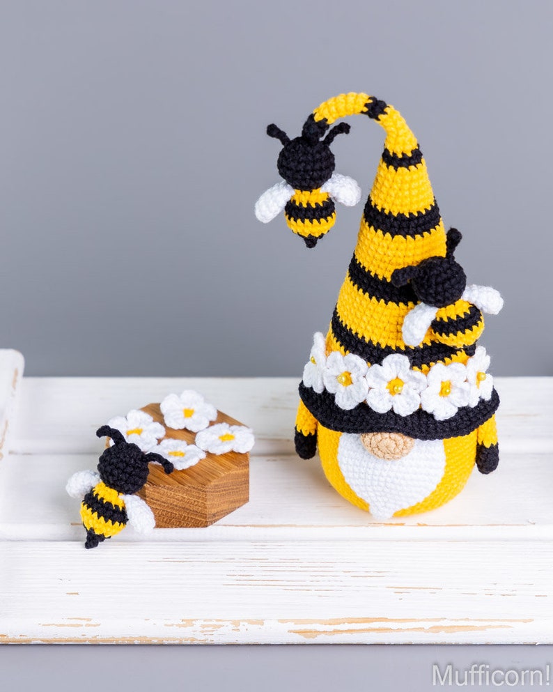 Crochet patterns bundle Gnome with Bee and pot of honey, Crochet bee pattern, Gnome amigurumi pattern, Crochet gnome with crochet flowers image 9