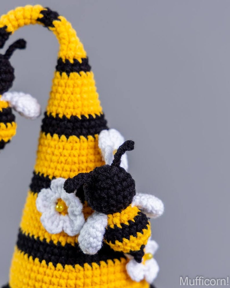 Crochet patterns bundle Gnome with Bee and pot of honey, Crochet bee pattern, Gnome amigurumi pattern, Crochet gnome with crochet flowers image 7