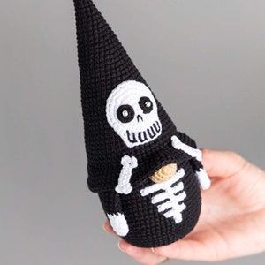 Halloween crochet patterns Gnome skeleton, Crochet Gnome with skull crochet pattern, Crochet Halloween amigurumi gnome decor image 3