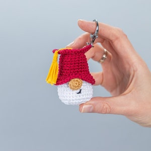 Crochet patterns Mini Graduation gnome keychains, Crochet keychain pattern, Graduation gifts crochet gnome keychain pattern, Crochet gift image 5