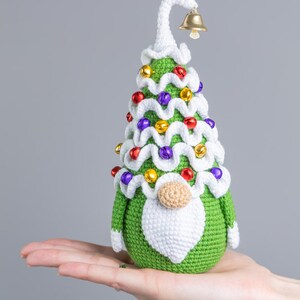 Crochet patterns Christmas tree gnome with Christmas ornements, Christmas amigurumi gnome pattern, Christmas crochet gnome pattern image 6