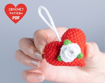 Crochet keychain pattern, Crochet heart pattern with flowers, Crochet flower pattern, Crochet Valentines day ornament, Crocget decorations