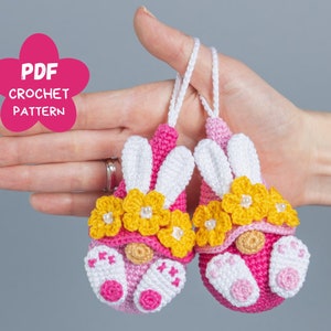 Easter crochet pattern Bunny keychains with crochet flowers, Crochet keychain bunny amigurumi pattern, Crochet bunny for Easter decor