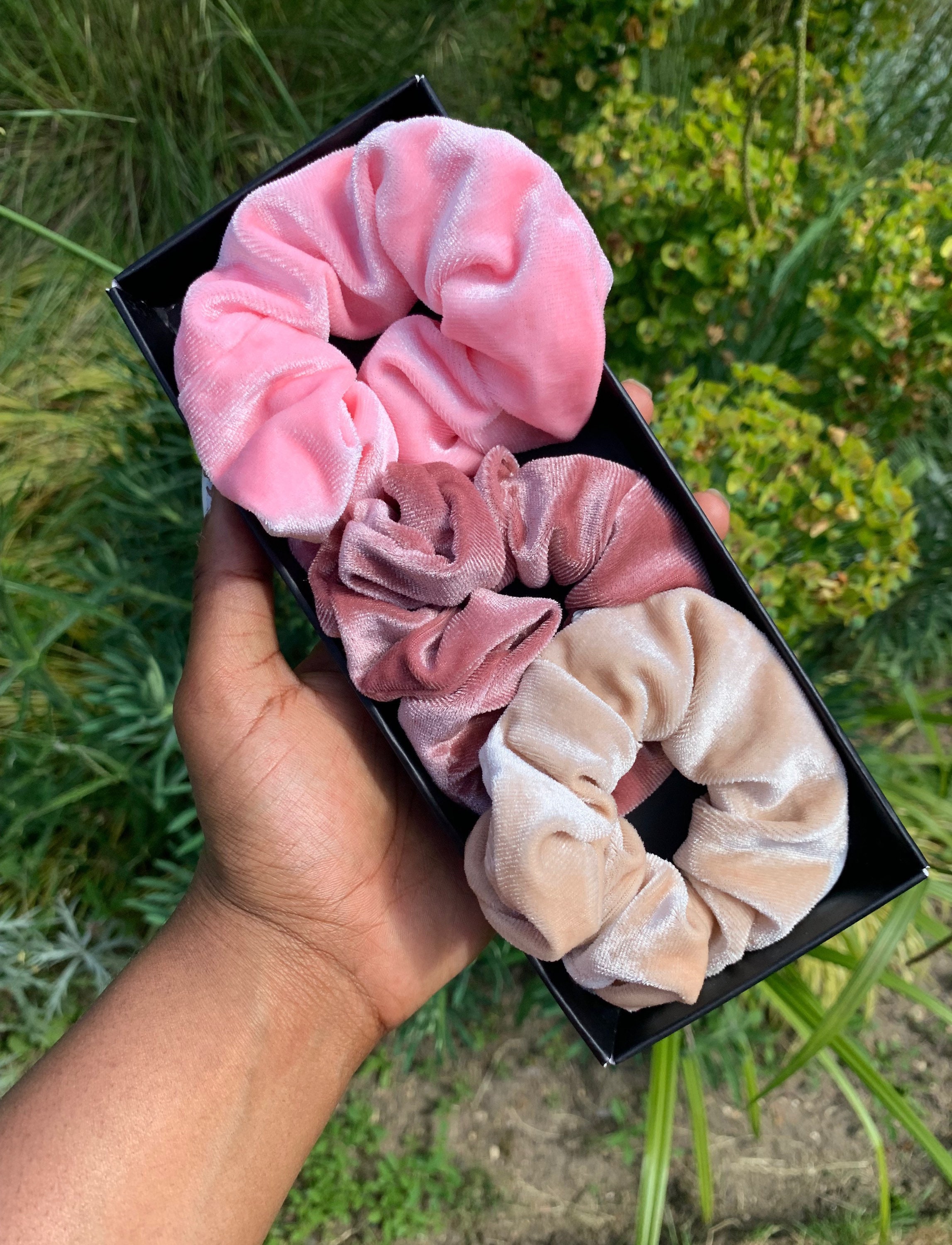 Velvet Zipper Pocket Scrunchies | Hidden Zip Scrunchie | Scrunchie wi…