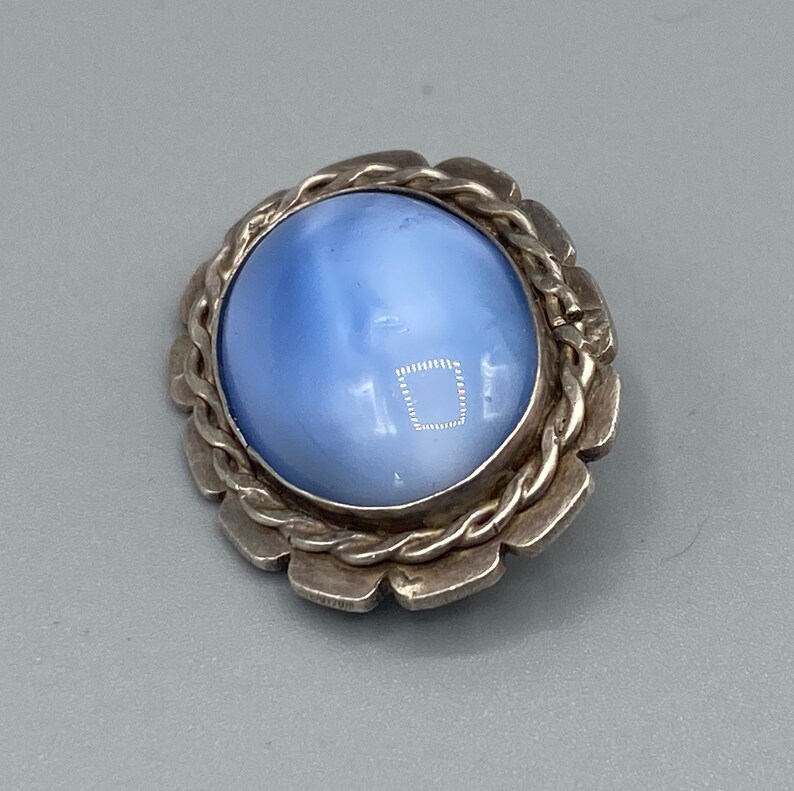 Beautiful Vintage 800 Continental Solid Silver Blue Stone Brooch