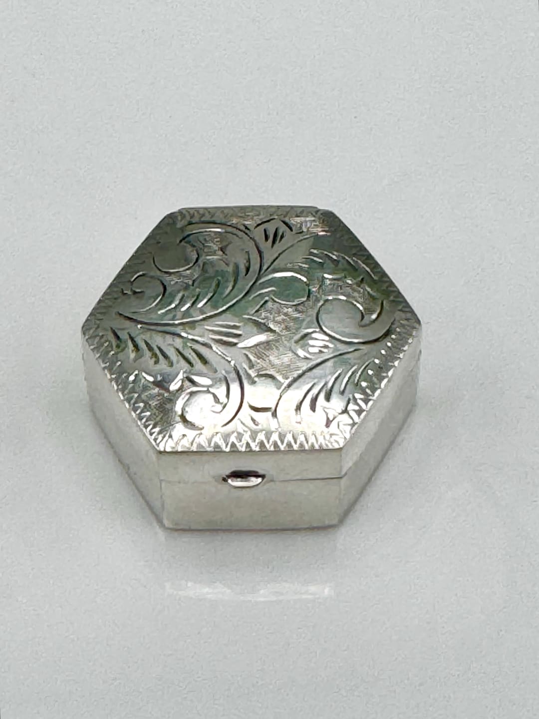 il_1080xN.6692496500_s95x.jpg
