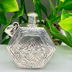 Vintage Hallmarked London 1993 Sterling Silver Large Perfume Scent Bottle
