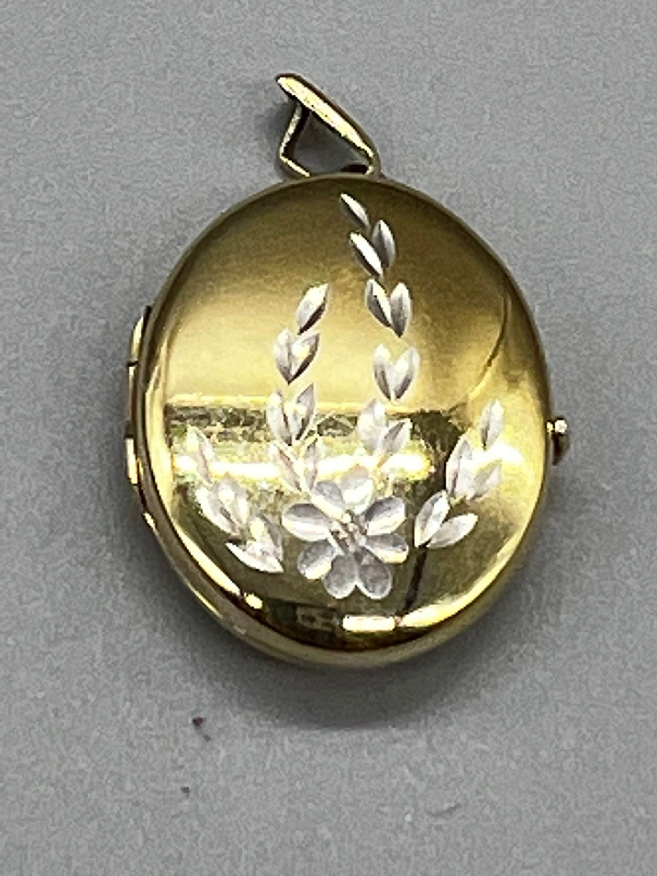Stunning Vintage Hallmarked Sterling Silver and White and Gold Gilt Locket Pendant