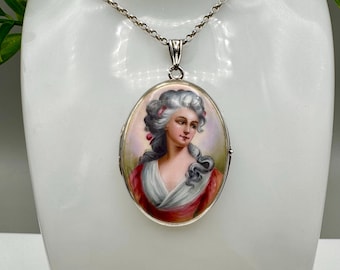 Art Deco Antik XL Medaljong i massivt silver och emaljporträtt och 20” Belcher-kedja