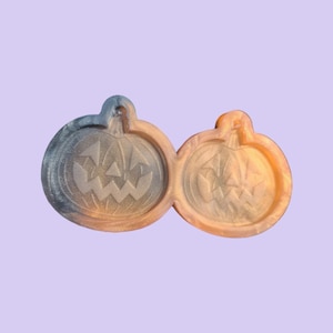 Halloween Silicone Mould Pumpkin Spooky Resin Mould Keyring Earring or Pendant 3MM Depth Mould