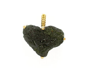 Moldavite Pendant / Moldavite Jewelry / Moldavite Necklace / Tektite Pendant / Authentic Moldavite / Genuine Moldavite / Moldavite Crystal