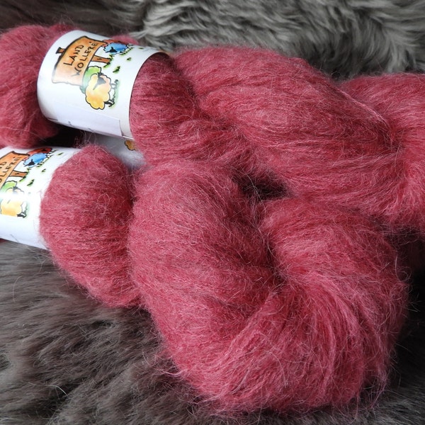 Beere auf Flausch - Alpaka Seide Naturfärbung handgefärbt