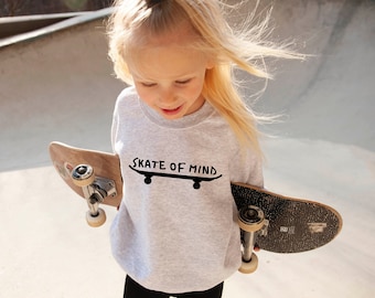 SKATE of MIND Kids Sweatshirt, Skateboard Sweatshirt, Skater Boy Gift, Skater Girl Gift, Skater Kids Gift, Skateboard Shirt, Kids Crewneck