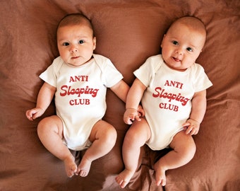 ANTI SLEEPING CLUB Baby onsie, Anti Sleeping Club Baby Bodysuit, No sleep Bodysuit, Newborn Gift, New Mom Gift