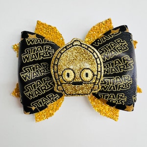 Star Wars inspired girls bows, green alien toddler bows, cool bows