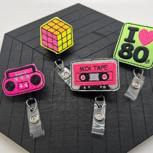 Bobines de badges sur le thème des années 80, nous adorons les bobines de badges des années 80, porte-cartes d'identité