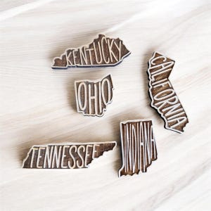 State Magnets – Wood Engraved USA Map Souvenir Fridge Gift