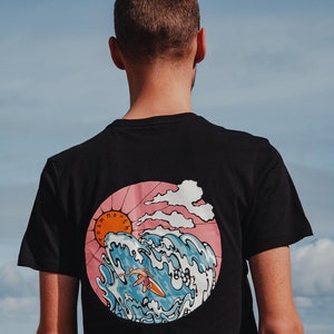 RoamNorth Surfs Up T-shirt