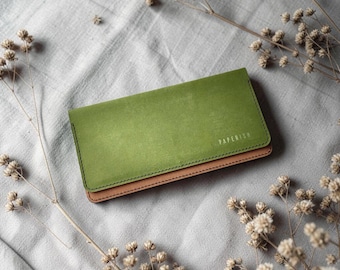 First Edition Clutch Innovative Washable Paper Wallet - Minimalist Design - Super Slim