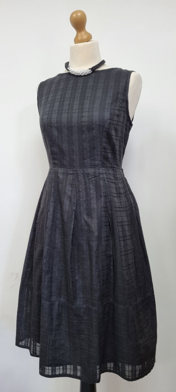 1950's Style Retro Audrey Hepburn Black Dress - image 2