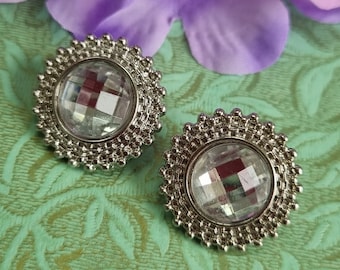 Vintage silvertone Clip On earrings