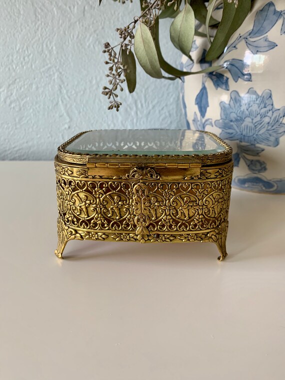 unique vintage gifts vintage dressing table decor Antique trinket box