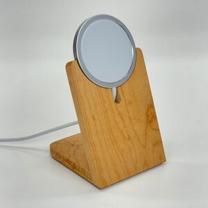 Maple MagSafe Stand Display Phone Holder Wood Handmade