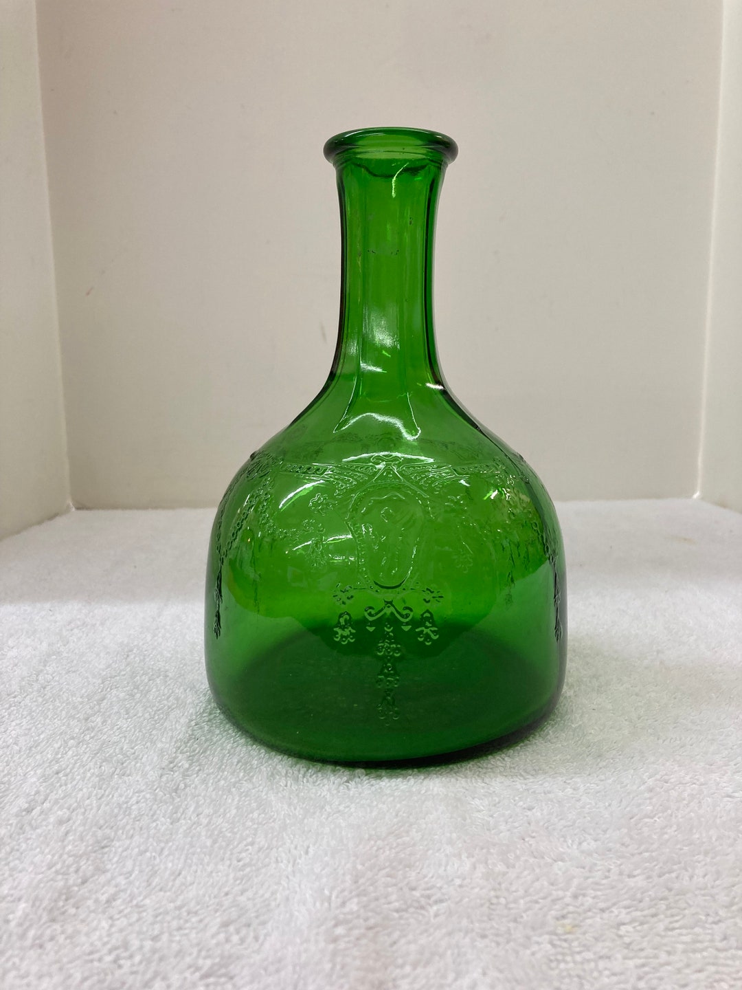White House Vinegar Green Cameo Depression Glass Bottle Decanter Etsy