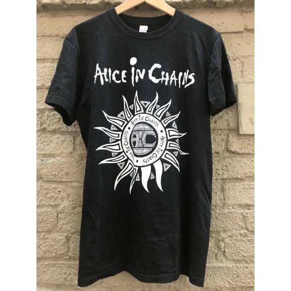 alice in chains tee shirt