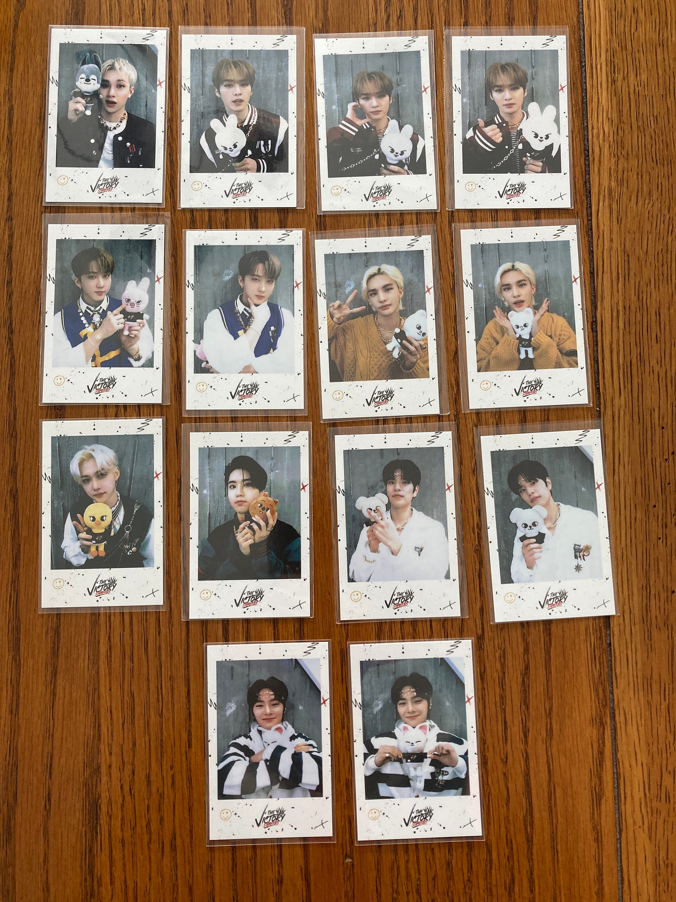 ヒョンジン skzoo victory ポラロイドセット STRAY KIDS x SKZOO polaroid set POP-UP STORE THE VICTORY in