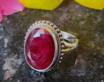 Ovale robijn 925 sterlingzilveren ring, handgemaakte boho-statementring