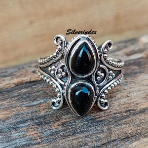 Anello in argento 925 con onice nera, anello boho a due pietre fatto a mano per il pollice.