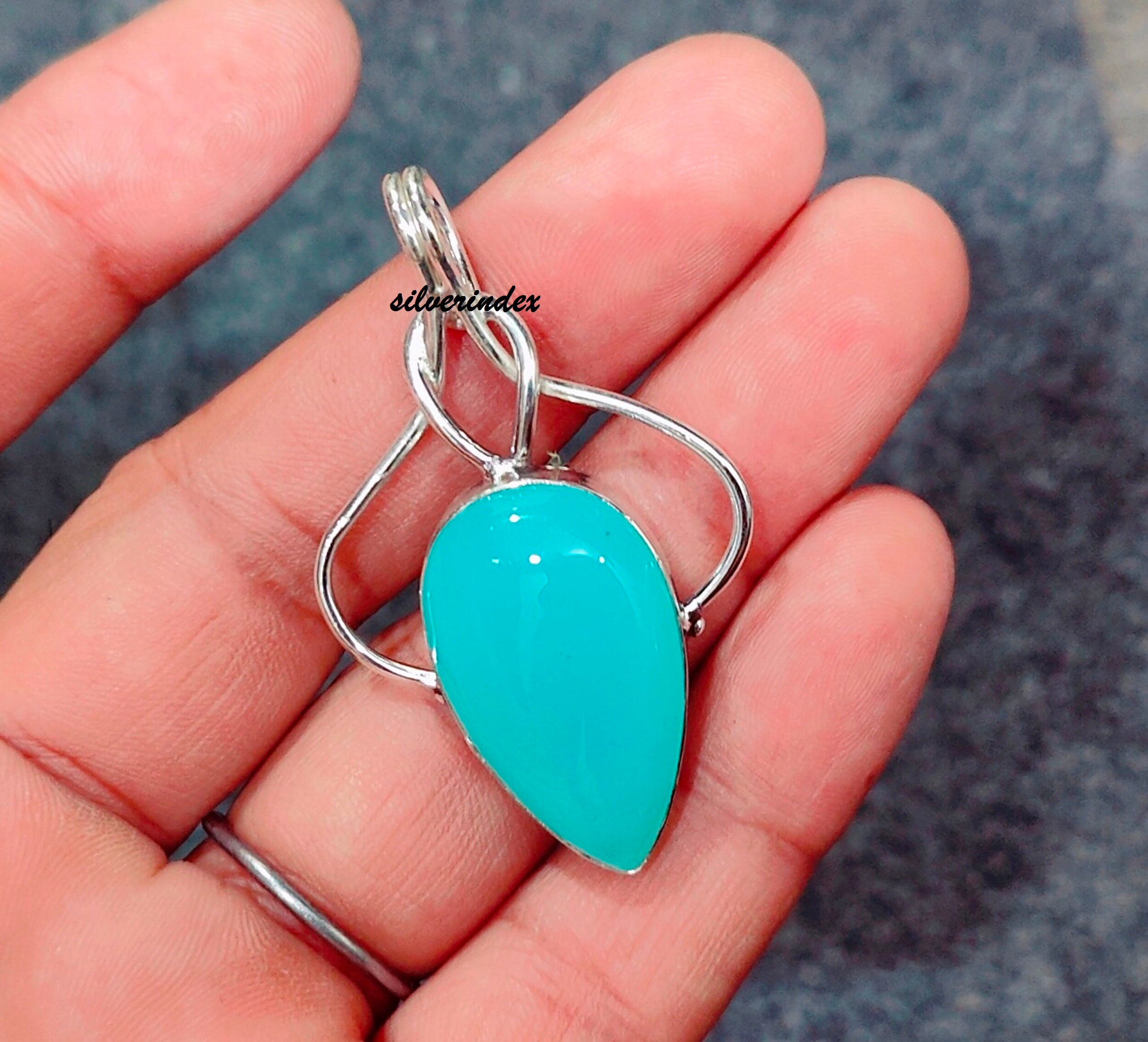 アクアカルセドニースターリングシルバーペンダント、ハンドメイド 
