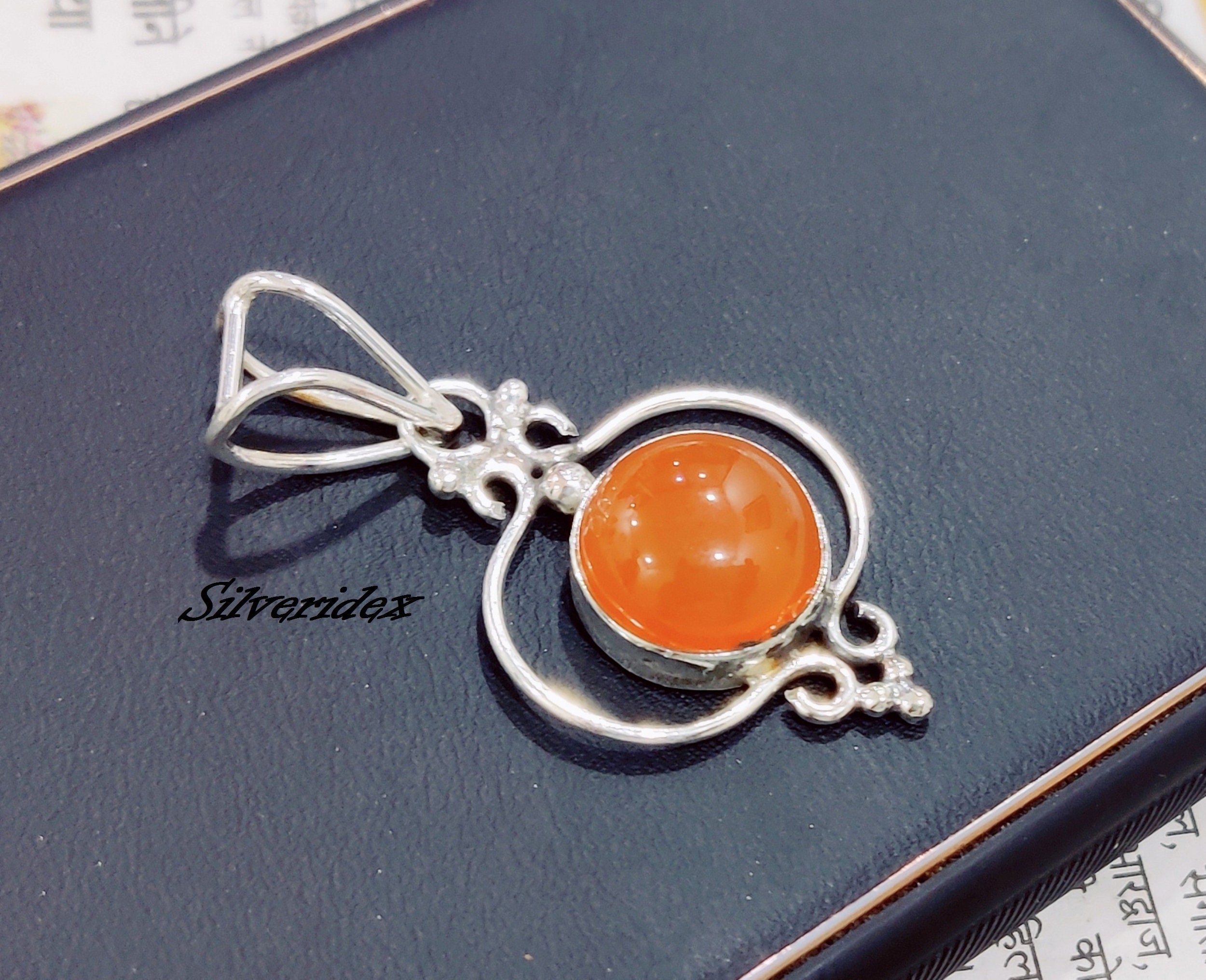 URONE Collana Ciliegia In Argento Sterling 925 – Ciondolo Corniola A Forma Di Ciliegia – Gioiello Donna Romantico, Senza Pietre Preziose