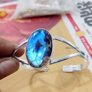 Bracciale in labradorite, bracciale aperto, bracciale in argento 925, bracciale in pietra di laboratorio, bracciale fatto a mano, bracciale con pietre preziose, bracciale per donne e ragazze, articolo da regalo