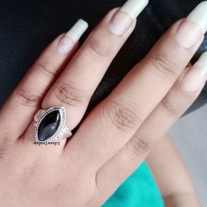 Marquise Onyx Ring: Handgefertigter Boho Schmuck aus 925 Sterling Silber