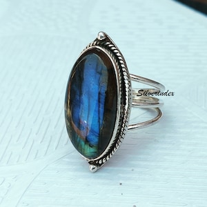 Labradorite Ring, Bohemian Ring, Women Ring, Beautiful  Gemstone Ring, 925 Silver Ring, Anniversary Ring, Dainty Ring, Labradorite Ring
