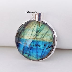 Runder Labradorit-Anhänger, 925 Sterlingsilber-Anhänger, blauer Cabochon-Anhänger, bezaubernd, Boho-Schmuck, Geburtstagsgeschenk-Halskette