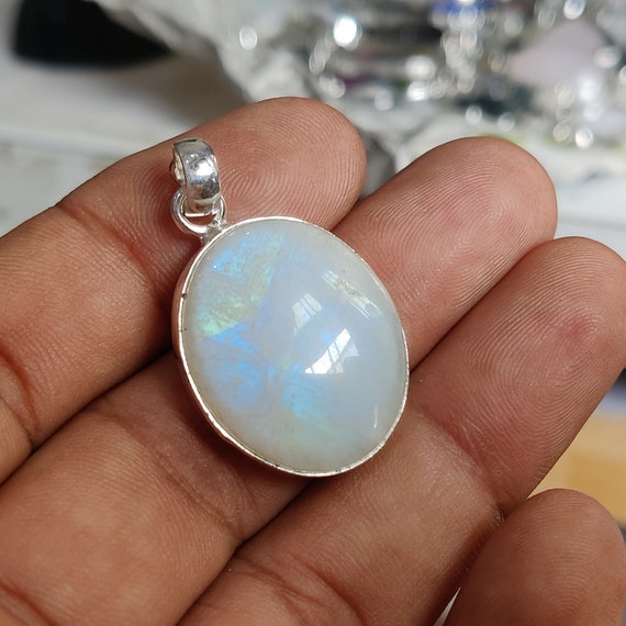 Amazon.com: Twoowl Moonstone Pendant Necklace 925 Sterling Silver Rainbow  Moonstone Necklace Moonstone Jewelry Birthday Valentines Day Christmas  Gifts for Women Girls : Clothing, Shoes & Jewelry