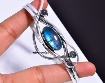 調節可能なレインボームーンストーンカフバングル、スターリング