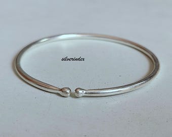 アクセサリー silver 925 simple design bangle 925 Silver Simple Design Bangle – Minimal & Timeless – 925