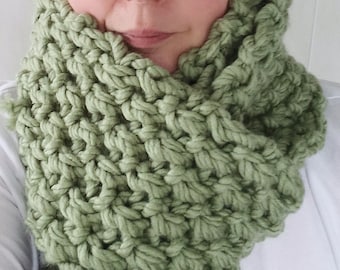 Scarf Knitting Pattern: Irish Moss Mega Chunky* Big Yarn * very quick knit * beginner friendly