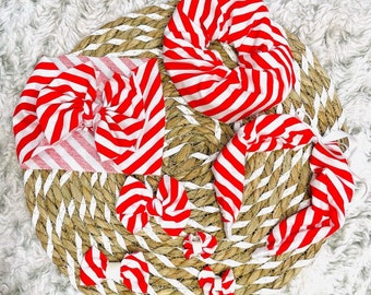 Weihnachtsaccessoires/ Weihnachten Haarband/ Weihnachten Haarschleife/ Weihnachten Mädchen Haarschmuck/ Candy Cane Scrunchie/ Christmas Scrunchie