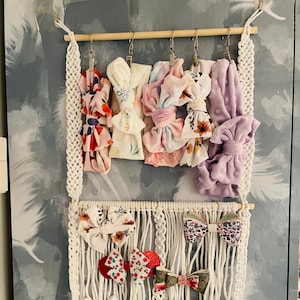 Macrame Headband Holder and Bow Rack, Baby Girl Nursery Decor, Boho Headband Rack, Macrame Nursery Organizer, Boho Baby Decor