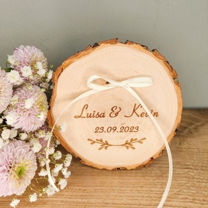Ring pillow / ring disc / ring board made of natural wood / tree disc personalized with laser engraving / wedding ring holder / wedding ring holder