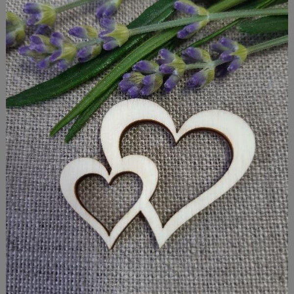 Herzmotive aus Holz für Hochzeitsanstecker Tischdeko oder Kartengestaltung