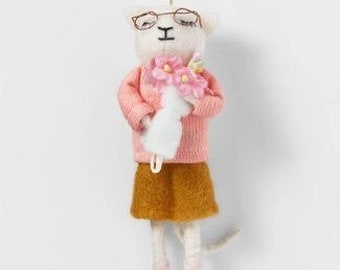 2021 Target Wondershop Whimsical Boiled Felt Mouse Christmas Ornament Flower NEW